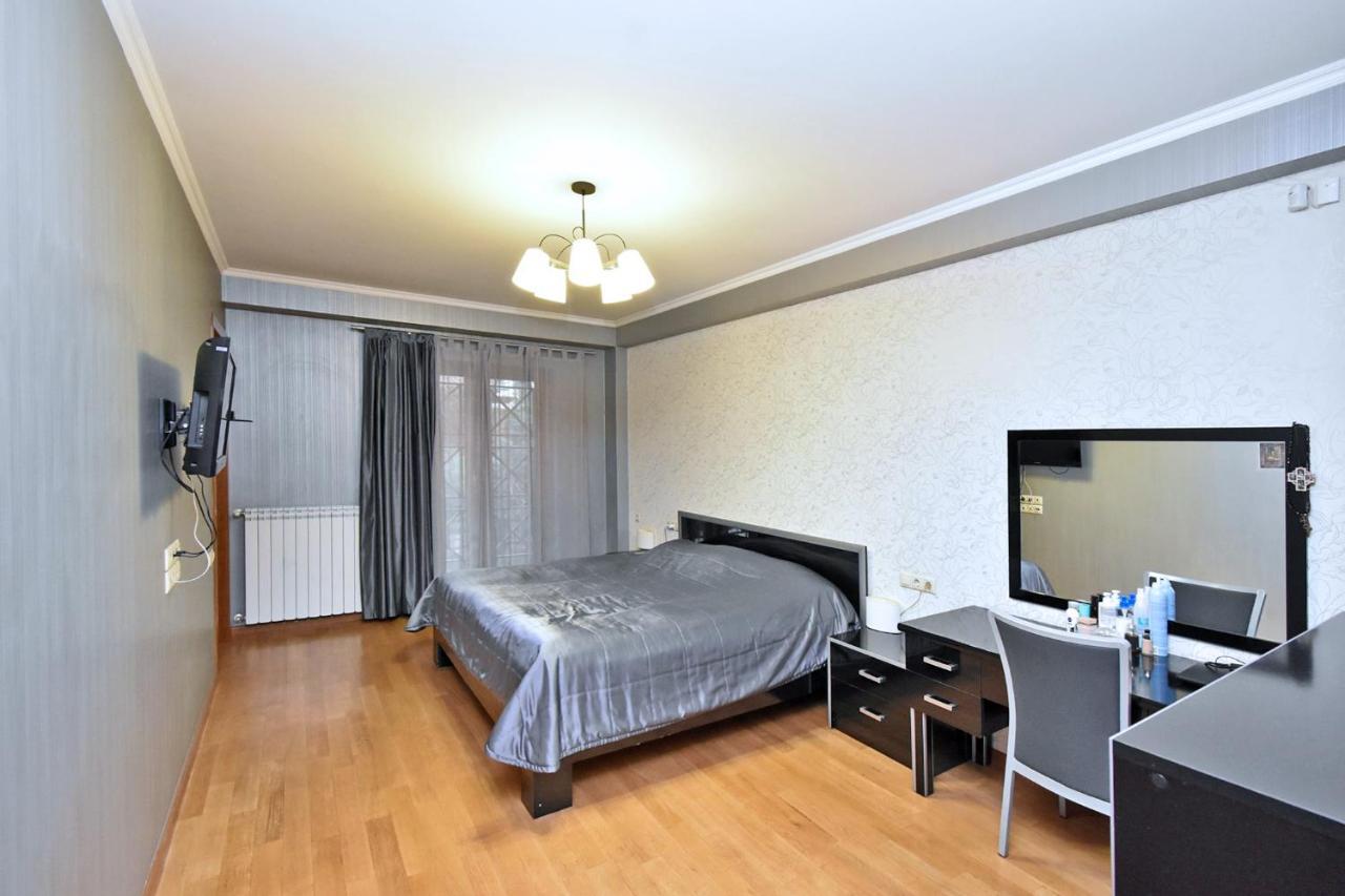 Dos Guest House Yerevan Exterior photo
